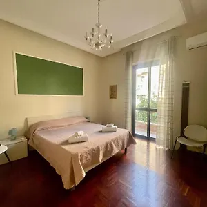 https://a-casa-di-mau.sicilyhotelsitaly.net