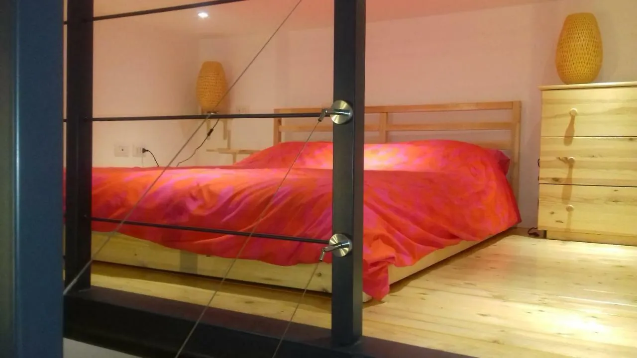 Apartament 10 Via Giuseppe Sirtori Mediolan Włochy