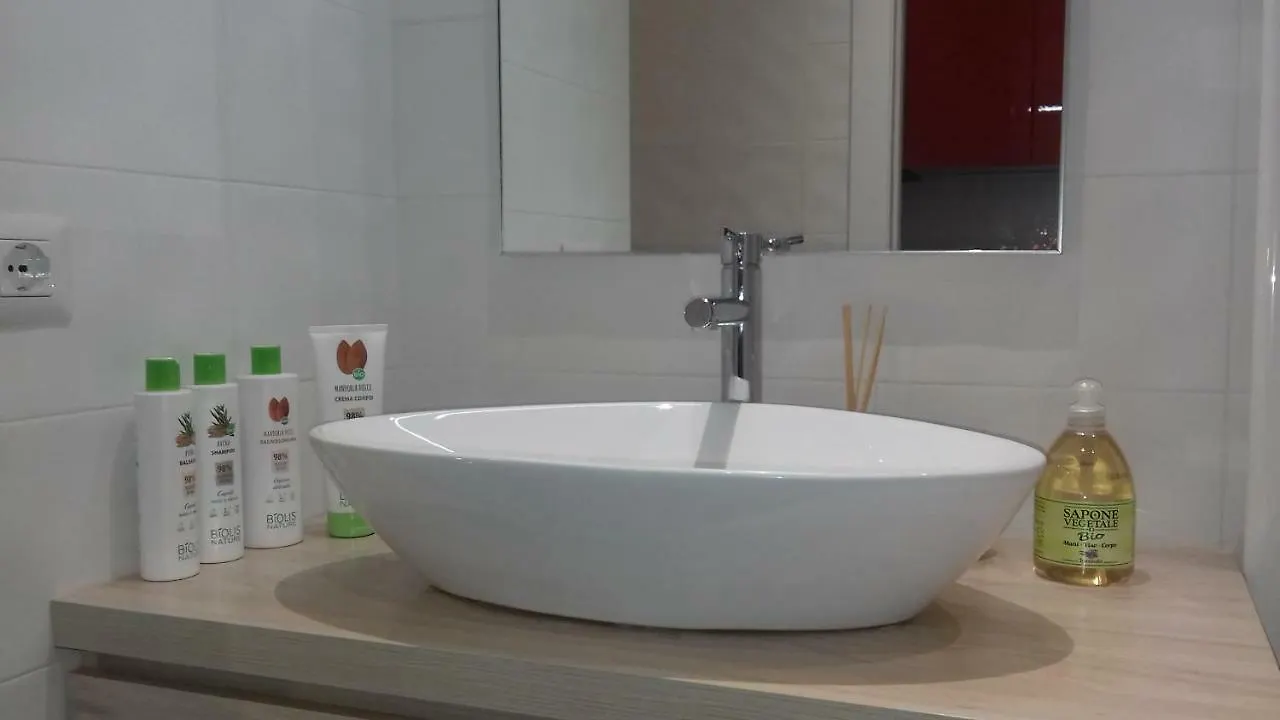 10 Via Giuseppe Sirtori Apartamento Milão