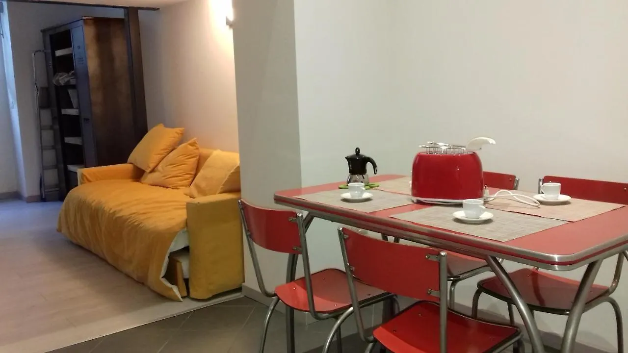 Apartament 10 Via Giuseppe Sirtori Mediolan Włochy